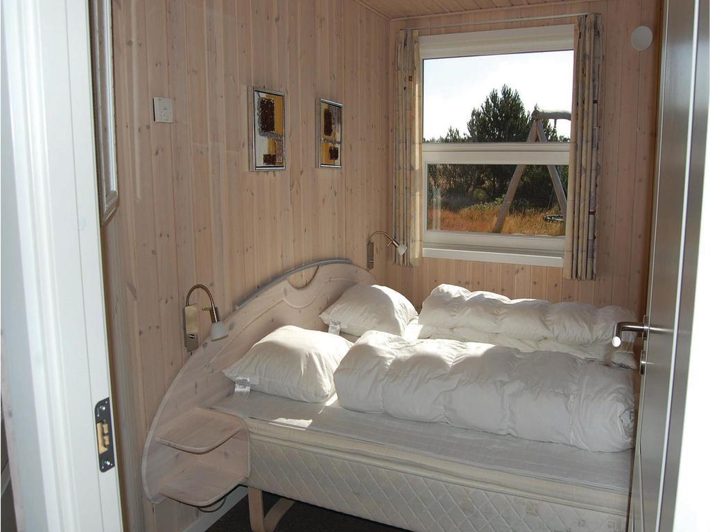 6 Person Holiday Home In Bl Vand Blåvand Eksteriør billede