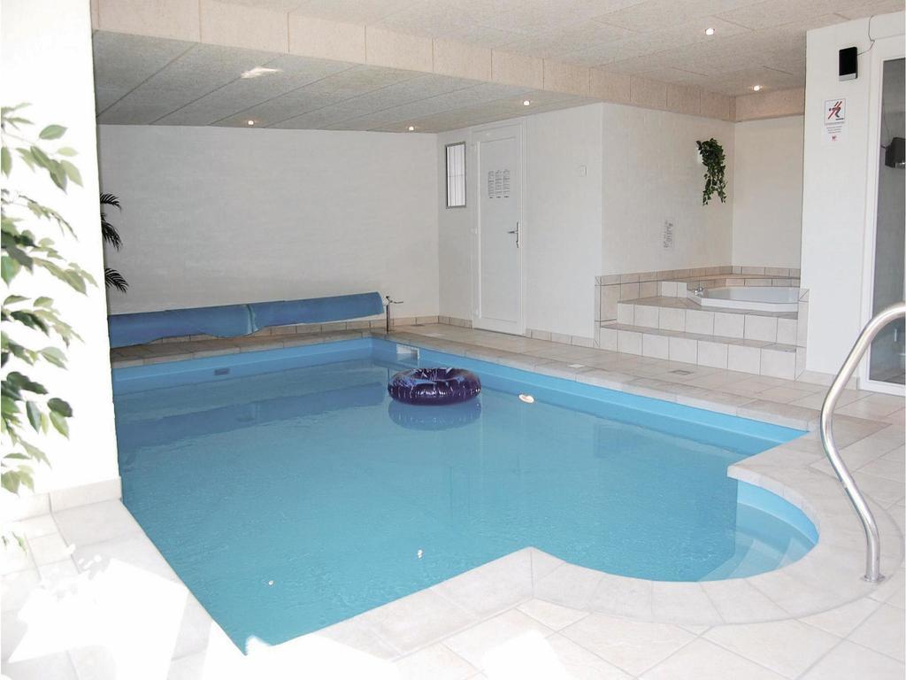 6 Person Holiday Home In Bl Vand Blåvand Eksteriør billede