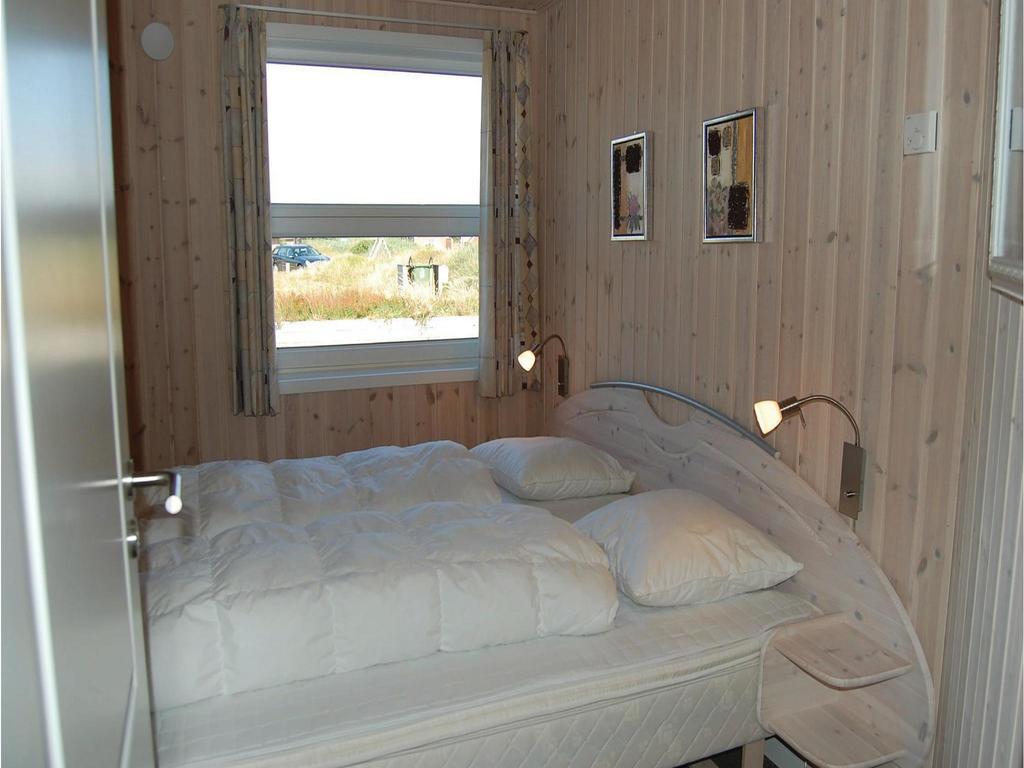 6 Person Holiday Home In Bl Vand Blåvand Eksteriør billede
