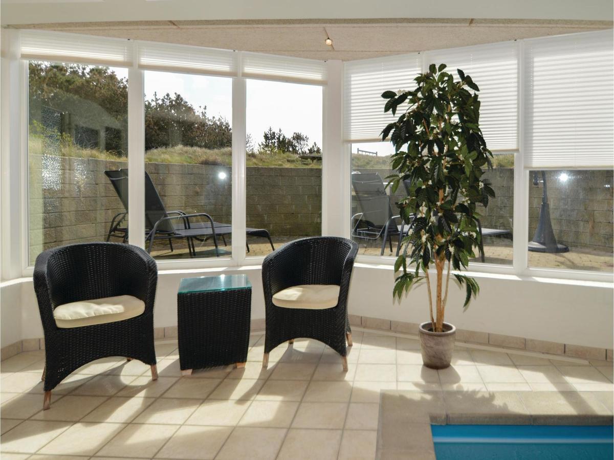 6 Person Holiday Home In Bl Vand Blåvand Eksteriør billede